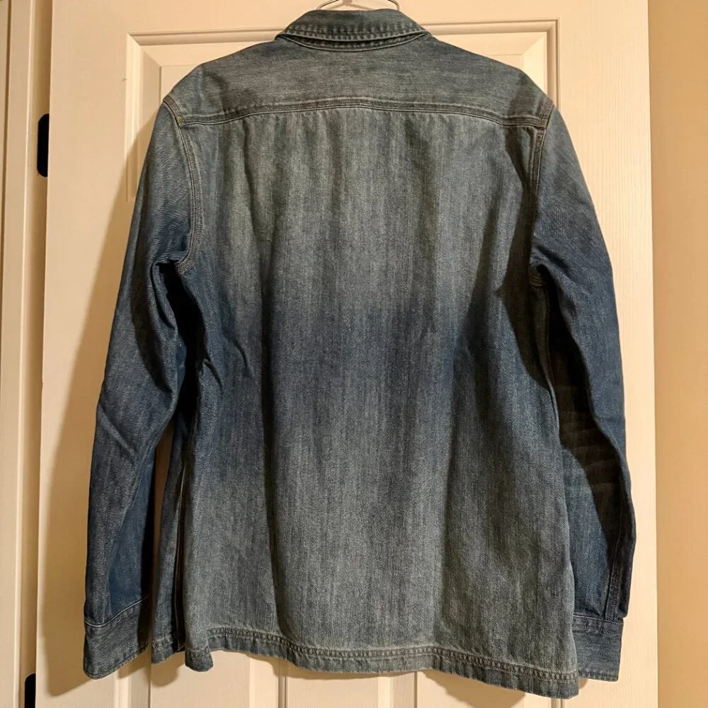 LL BEAN MEN'S SIGNATURE DENIM WORKSHIRT, SIZE LARGE, EXCELLENT CONDITION - Picture 2 of 5